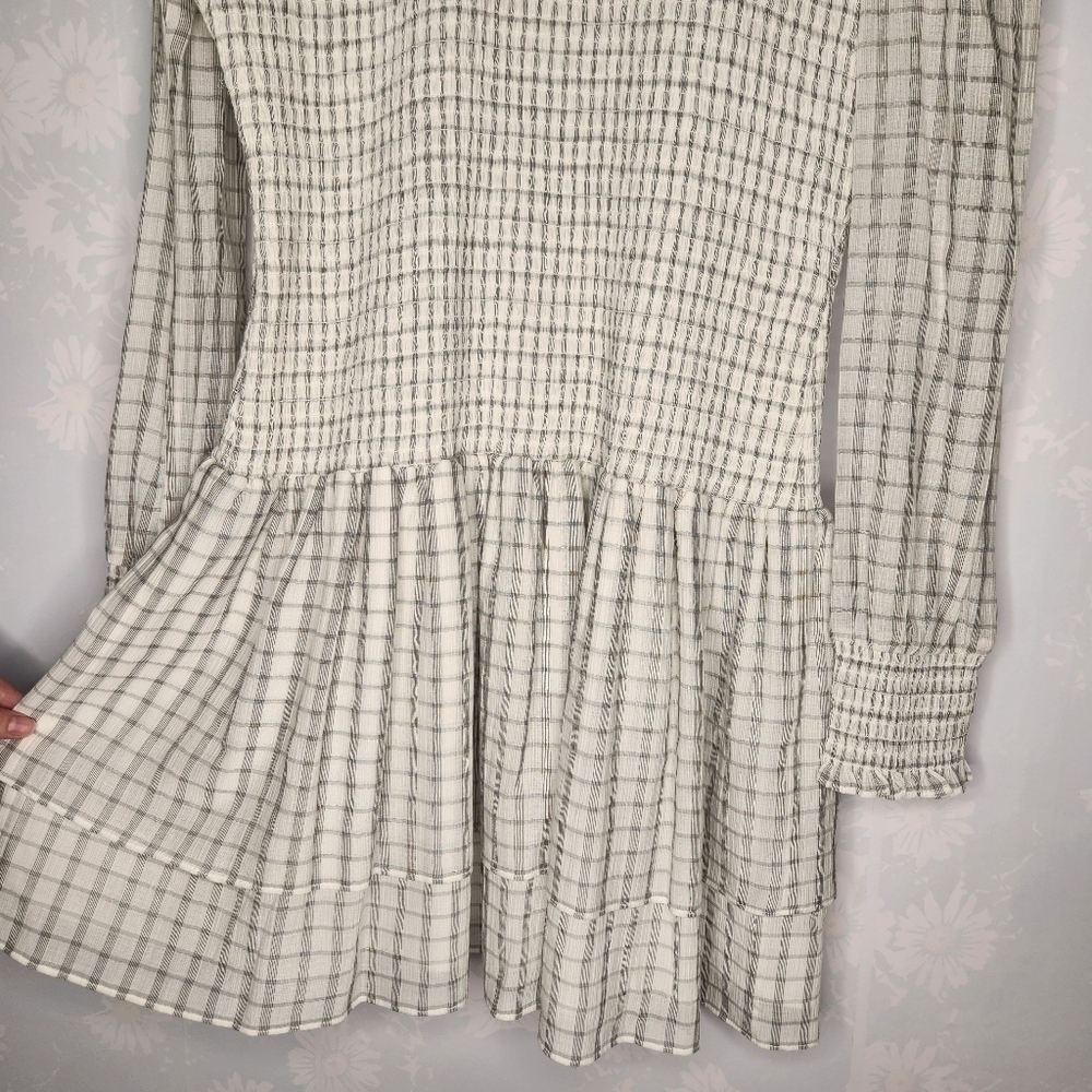 Rebecca Vallance Misty Long Sleeve Mini Smocked Plaid Gauzy Dress Size 8 - Picture 4 of 13
